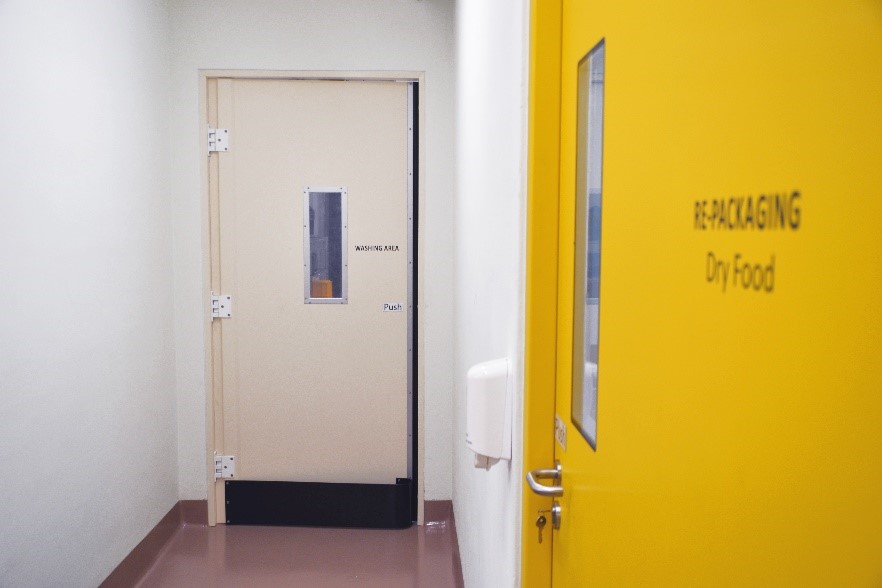 Choosing the Right Doors for Food Processing Facilities